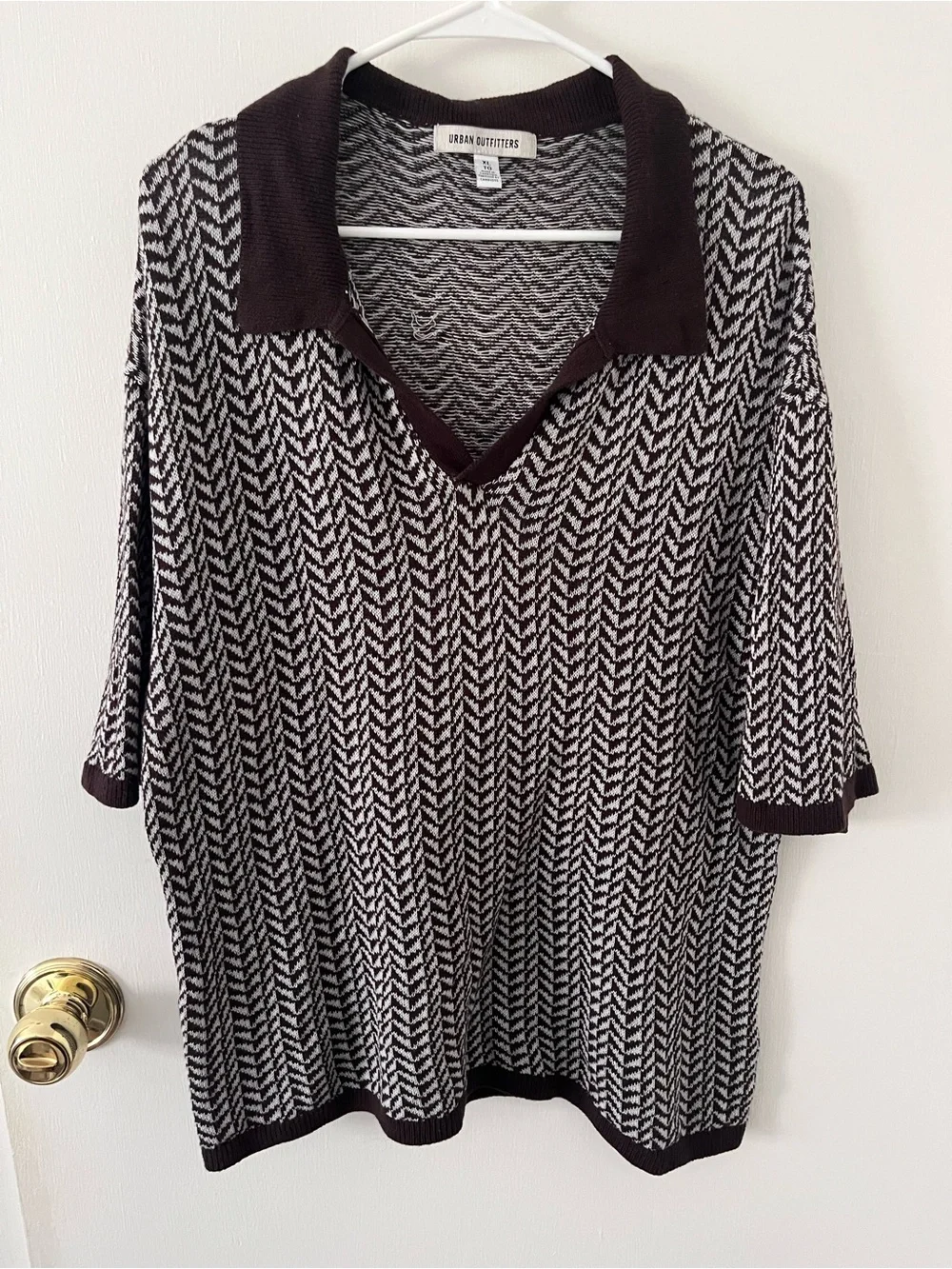 Urban Outfitters Johnny Collar Sweater Polo Short Sleeve Brown White Retro XL